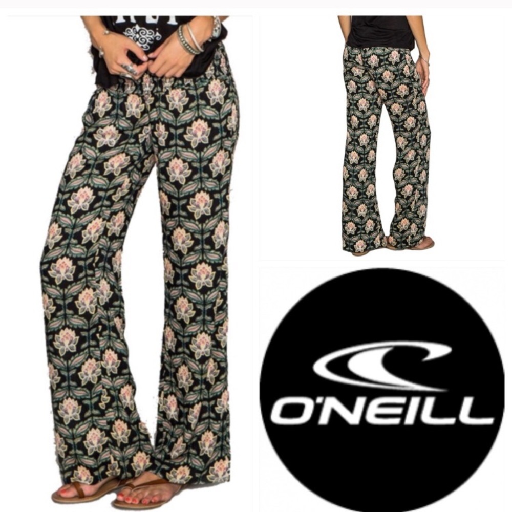 Nwt O’neill Johnson pant lotus print.